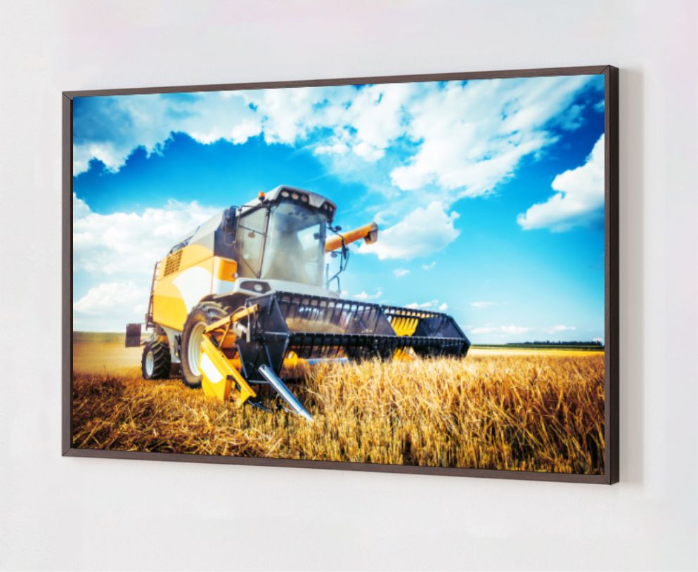 Quadro Decorativo Colheitadeira em Adesivo com Moldura Caixa